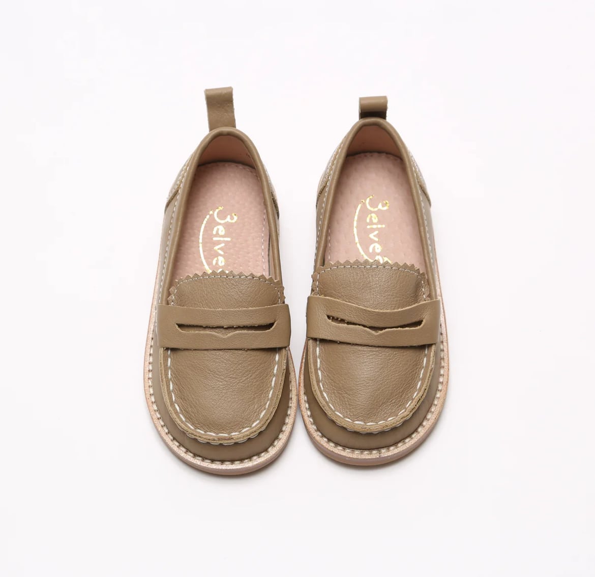 3elves / Genuine leather loafers with contrasting stitching