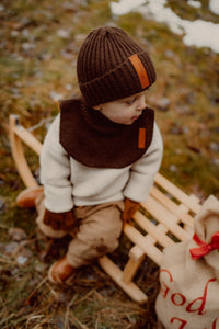 baby mocs / neck warmers (children)