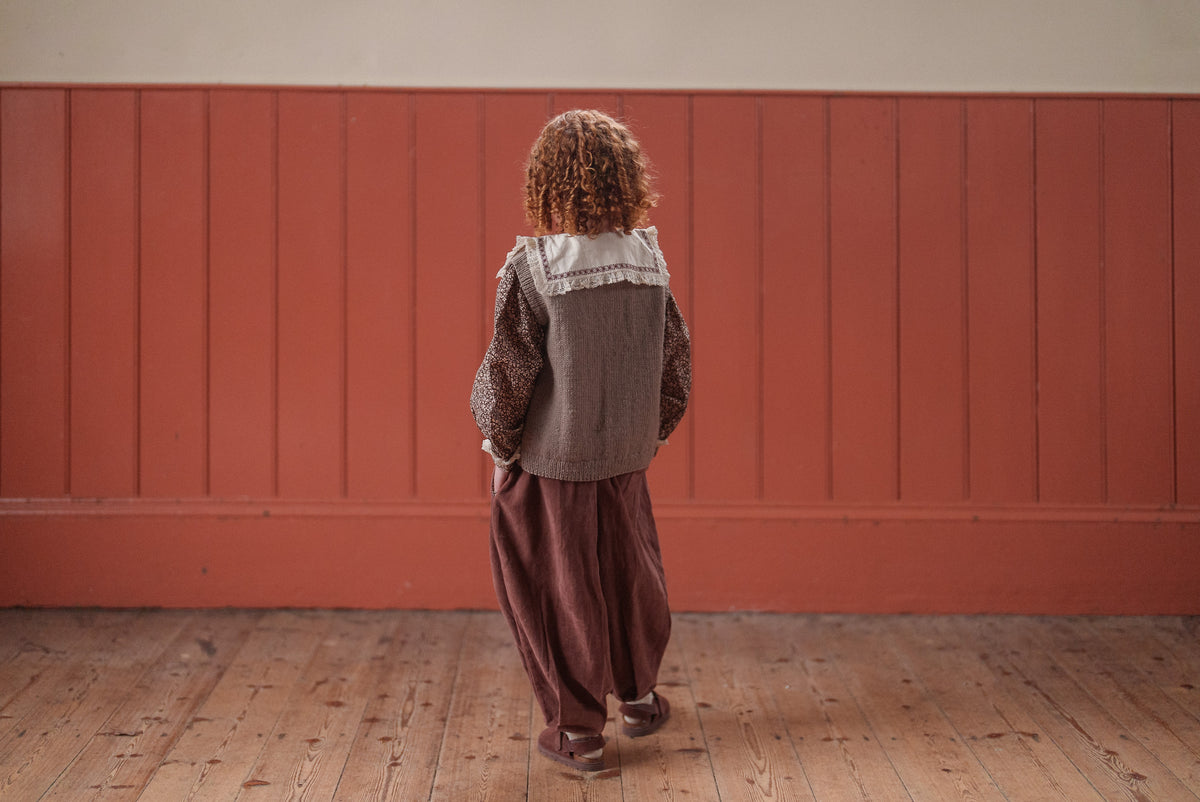 Little Cotton Clothes / Jessica Trousers Velvet in Nutmeg