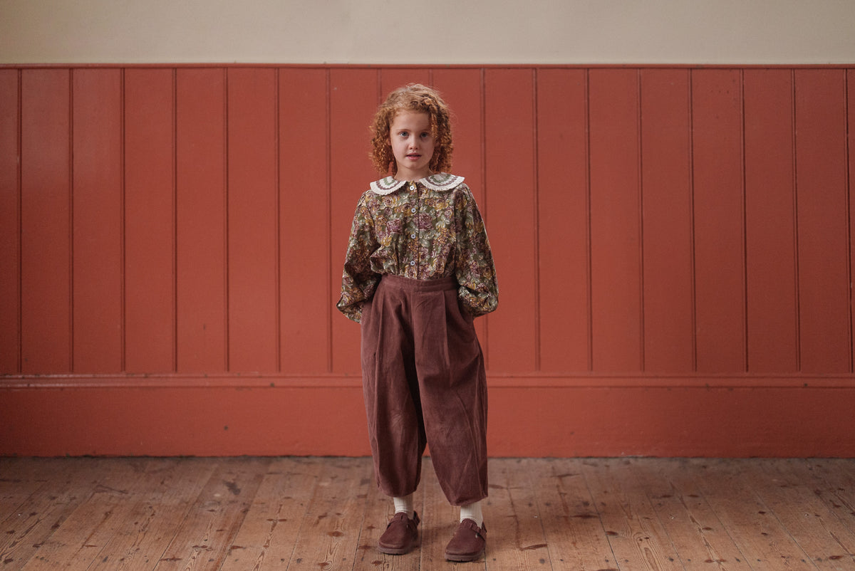 Little Cotton Clothes / Jessica Trousers Velvet in Nutmeg